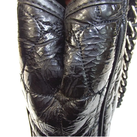 Moschino Classic Black Embossed Leather Chain Shoulder bag - Picture 5 of 11